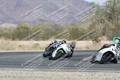 media/Nov-01-2025-CVMA (Sat) [[fc0f7531b8]]/Race 7-Formula Twins-Formula 40 UL/